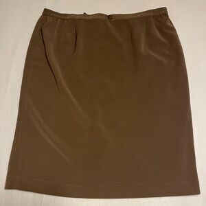 Donna Vinci Couture Plus Size Skirt – Size 26 – Classic Elegant Dark Olive